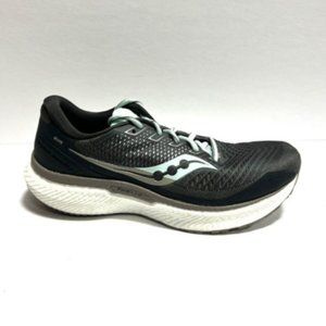 Saucony Womens Triumph 18 Running Shoe Gray Size 9.5M